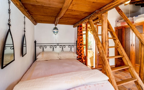 Sleeps 1 or 2 people